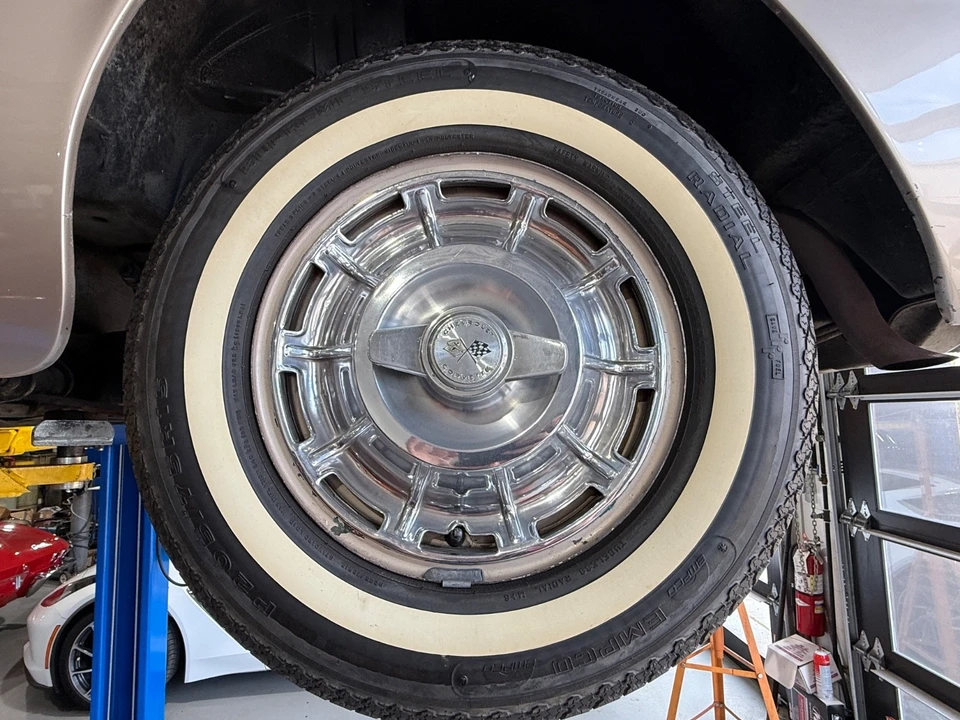 1961 Chevrolet Corvette C1 - Image 14 of 29