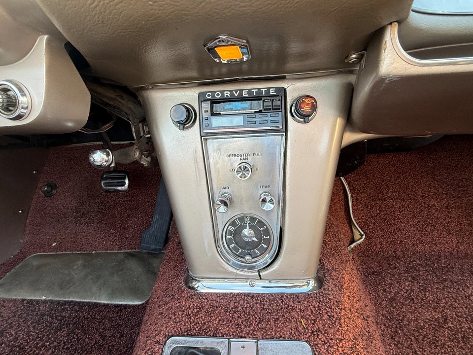 1961 Chevrolet Corvette C1 - Image 28 of 29