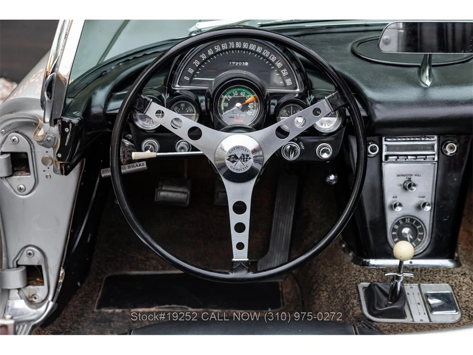 1961 Chevrolet Corvette C1 - Image 28 of 31