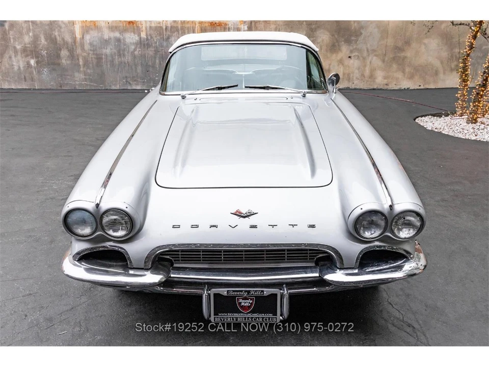 1961 Chevrolet Corvette C1 - Image 8 of 31
