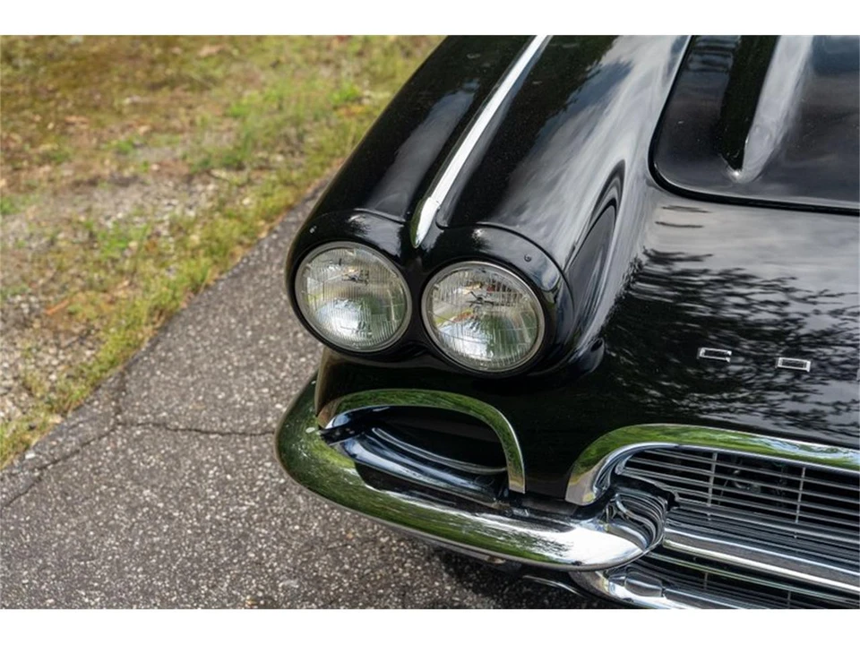 1961 Chevrolet Corvette C1 - Image 13 of 31