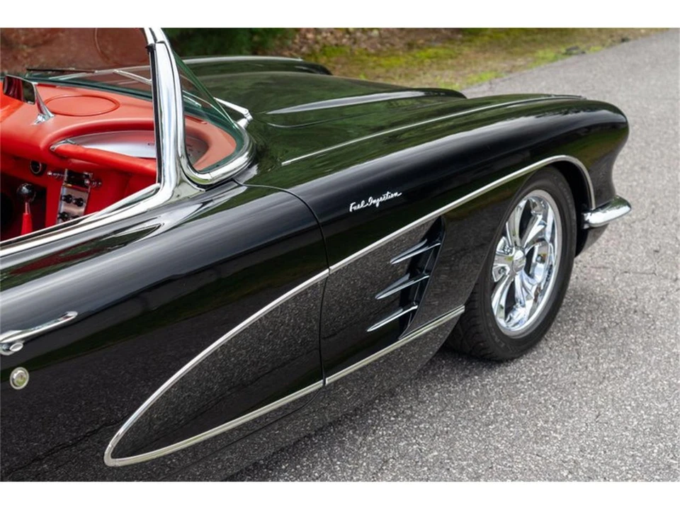 1961 Chevrolet Corvette C1 - Image 18 of 31