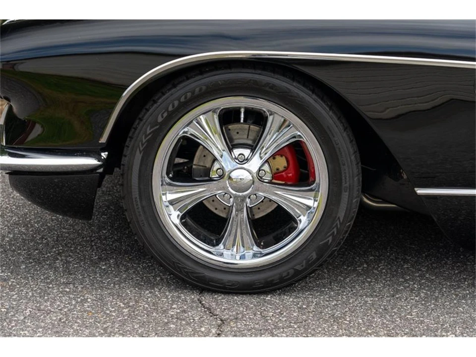 1961 Chevrolet Corvette C1 - Image 23 of 31