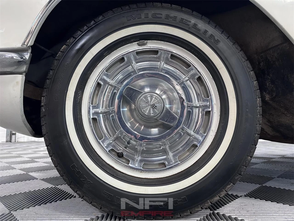 1961 Chevrolet Corvette C1 - Image 28 of 31