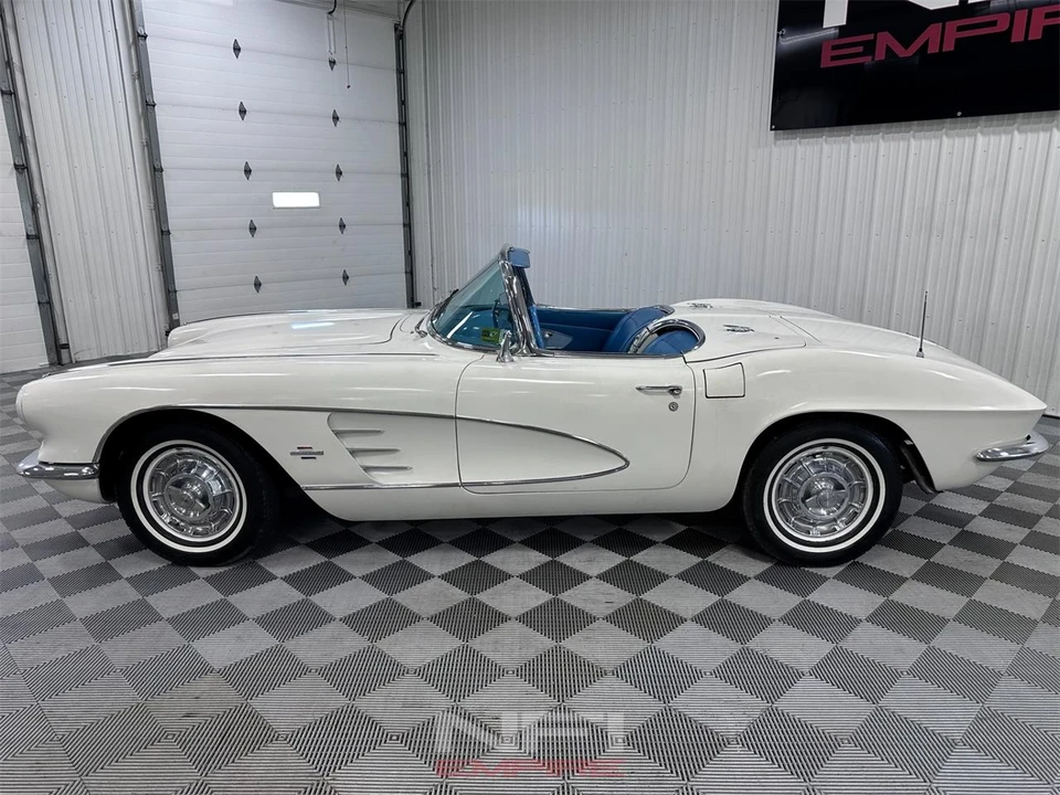 1961 Chevrolet Corvette C1 - Image 4 of 31