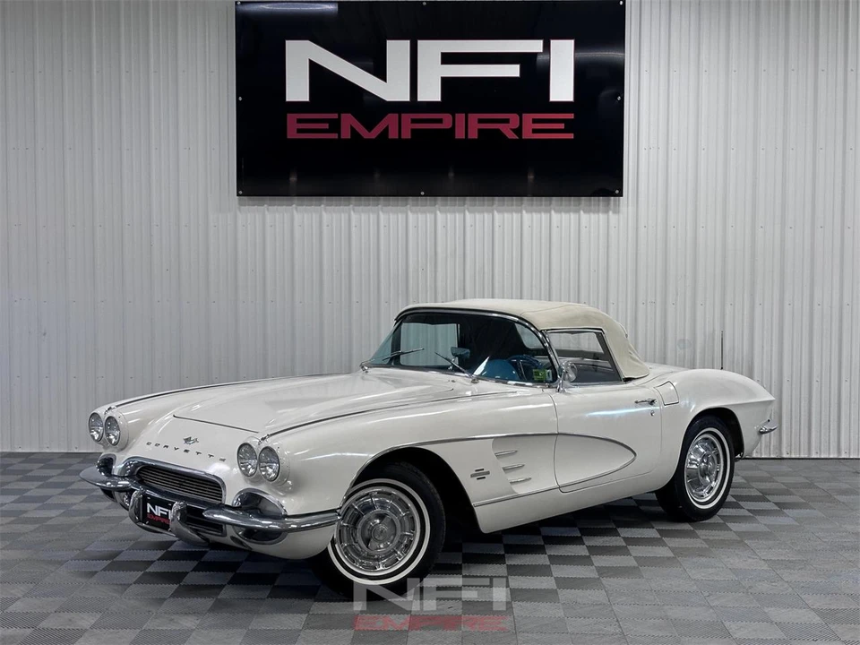 1961 Chevrolet Corvette C1 - Image 2 of 31
