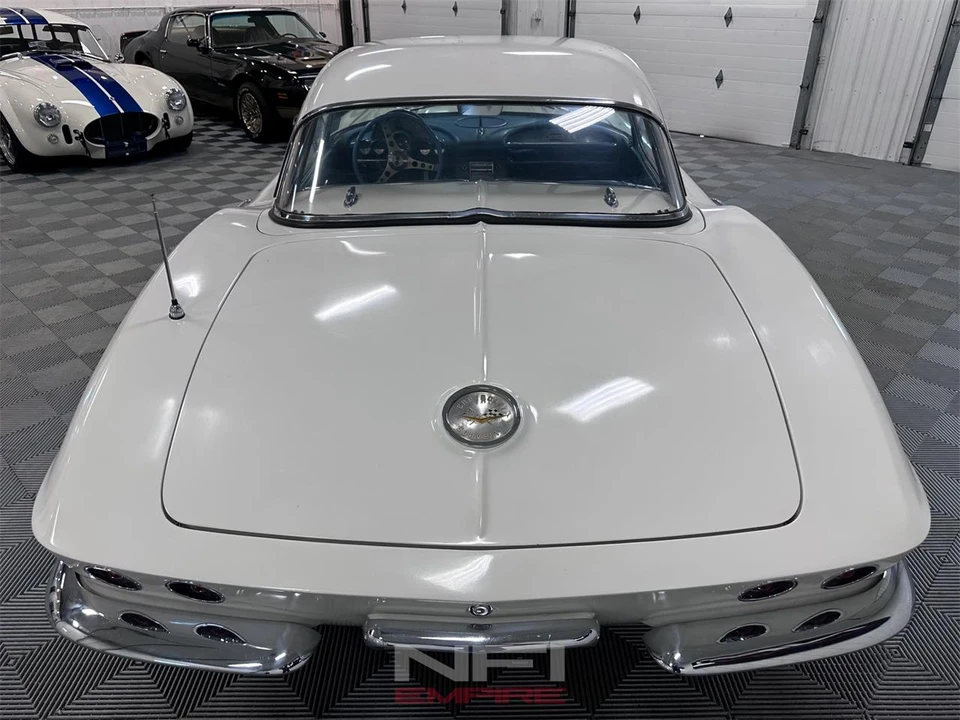 1961 Chevrolet Corvette C1 - Image 23 of 31