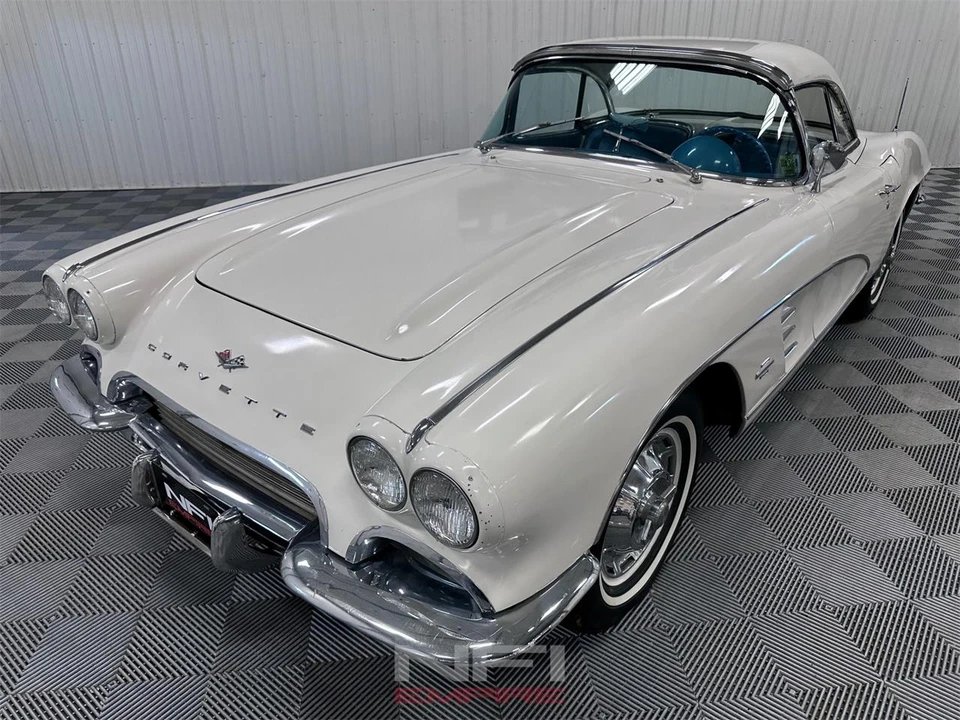 1961 Chevrolet Corvette C1 - Image 9 of 31