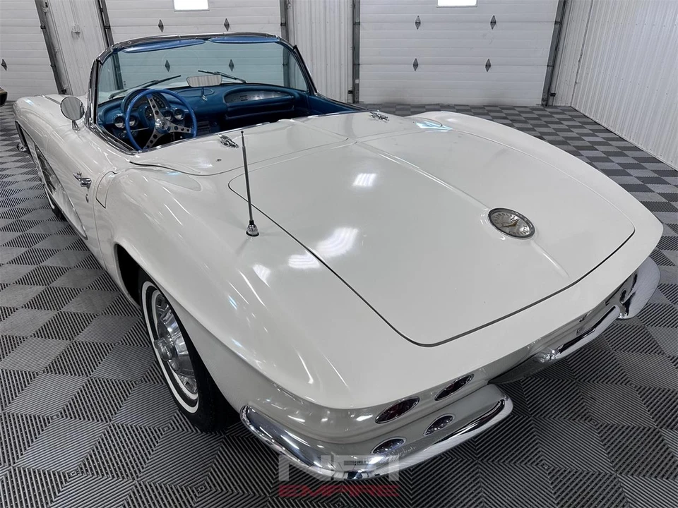 1961 Chevrolet Corvette C1 - Image 24 of 31