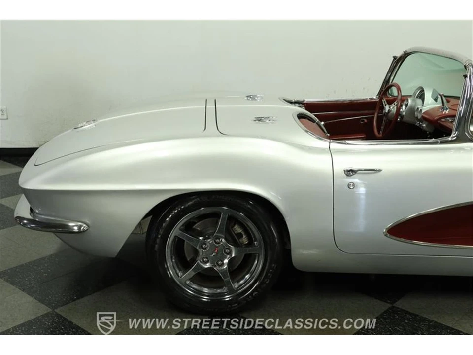 1961 Chevrolet Corvette C1 - Image 28 of 31