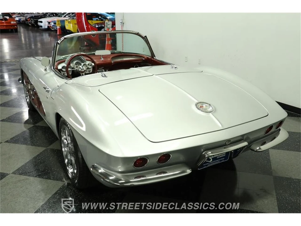 1961 Chevrolet Corvette C1 - Image 8 of 31