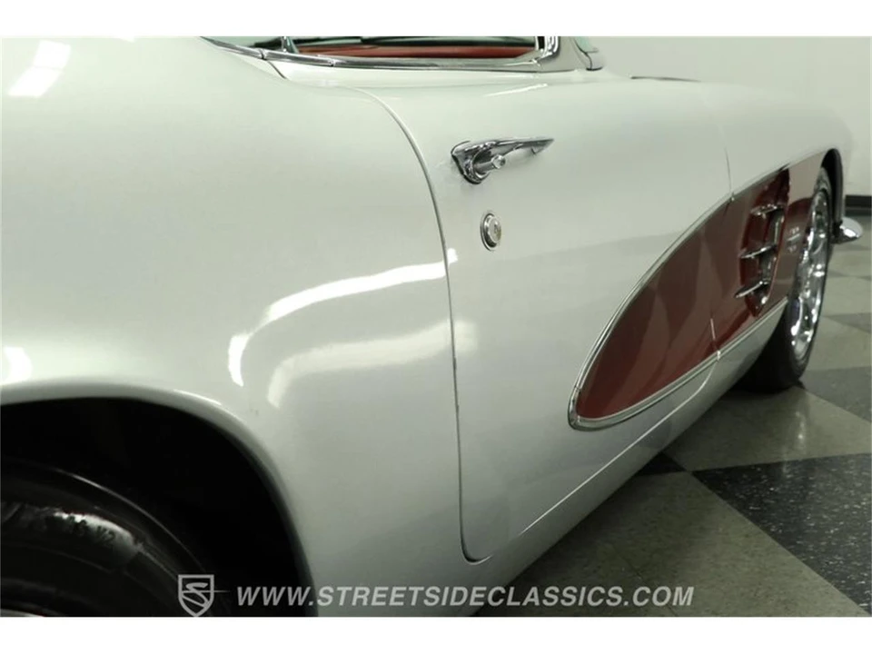 1961 Chevrolet Corvette C1 - Image 27 of 31