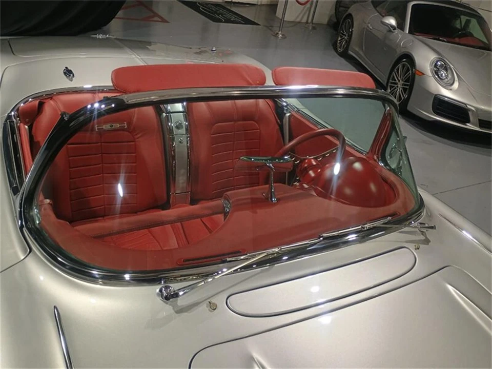 1961 Chevrolet Corvette C1 - Image 24 of 31