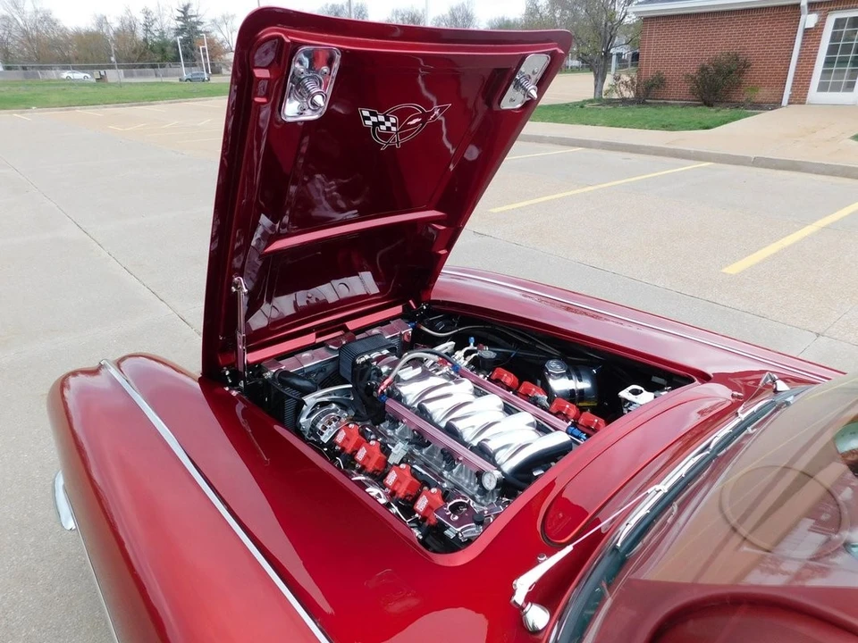 1961 Chevrolet Corvette C1 - Image 2 of 21