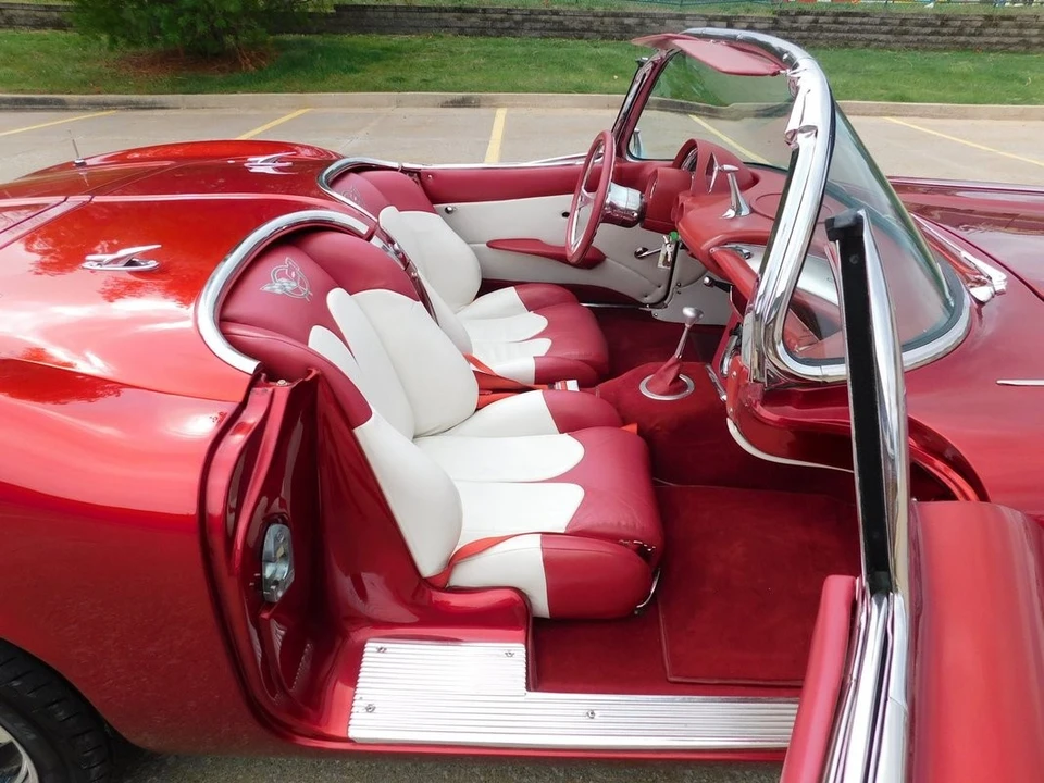 1961 Chevrolet Corvette C1 - Image 19 of 21
