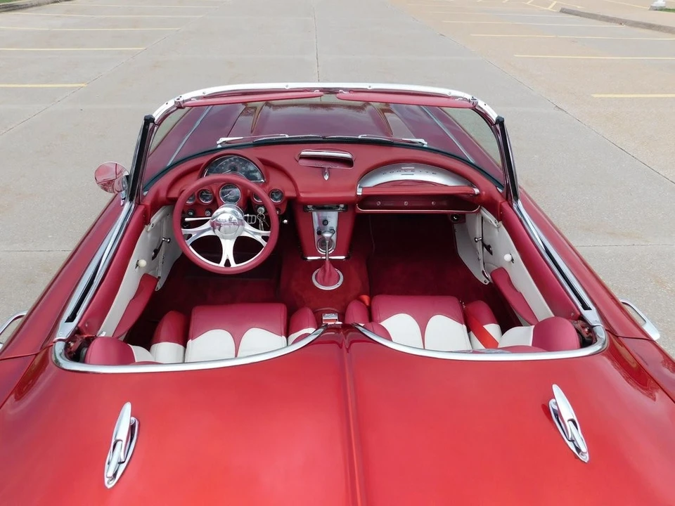 1961 Chevrolet Corvette C1 - Image 18 of 21