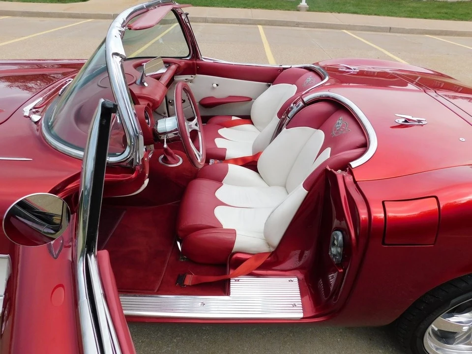 1961 Chevrolet Corvette C1 - Image 3 of 21