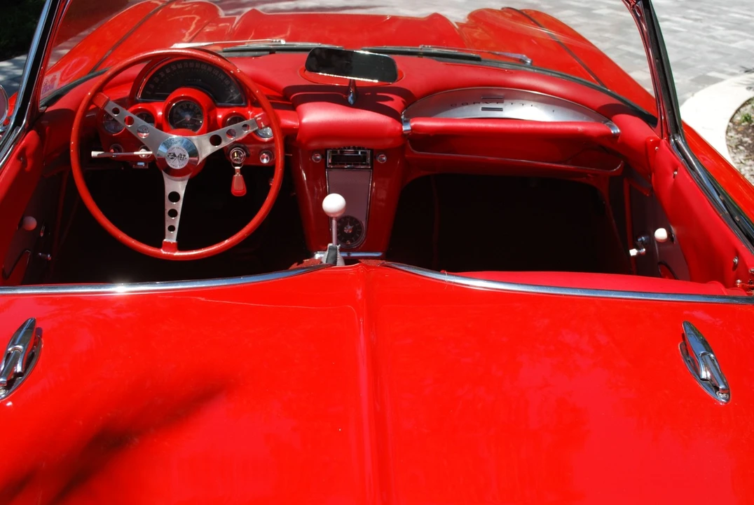1961 Chevrolet Corvette C1 - Image 16 of 31