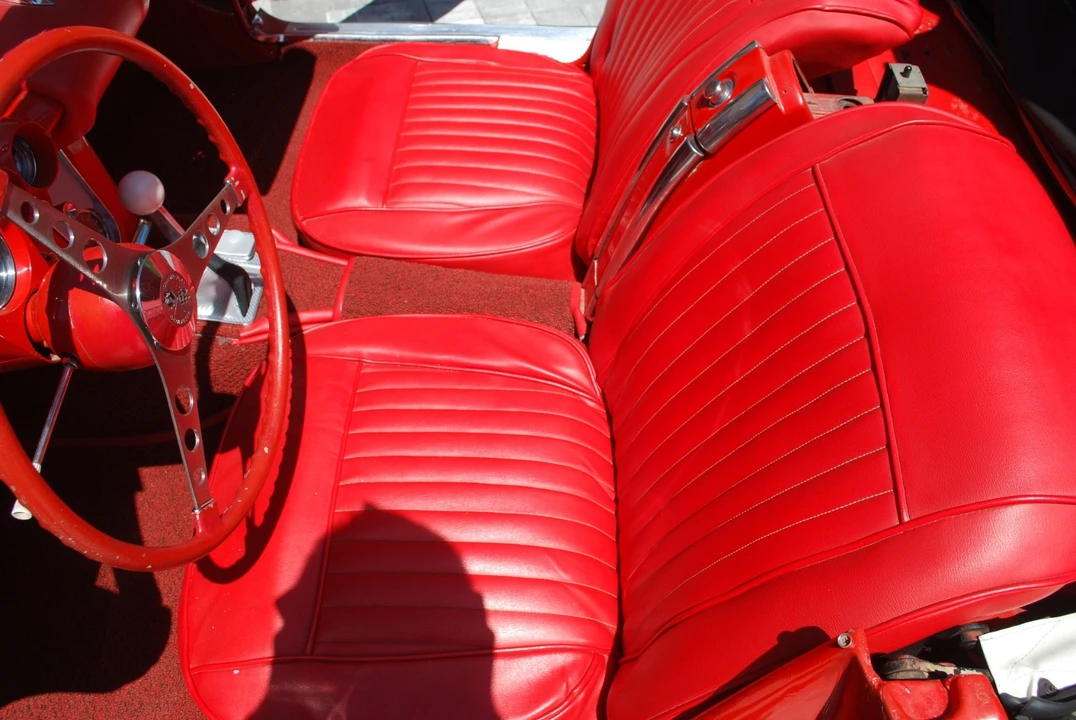 1961 Chevrolet Corvette C1 - Image 19 of 31