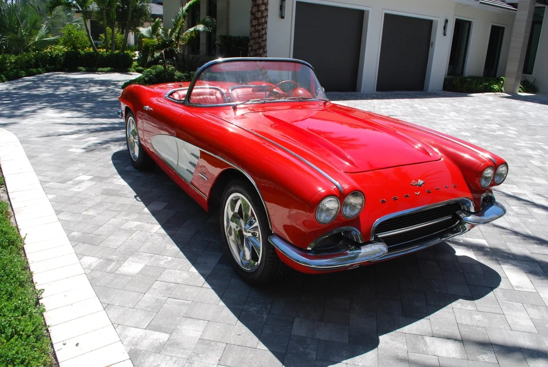 1961 Chevrolet Corvette C1 - Image 5 of 31