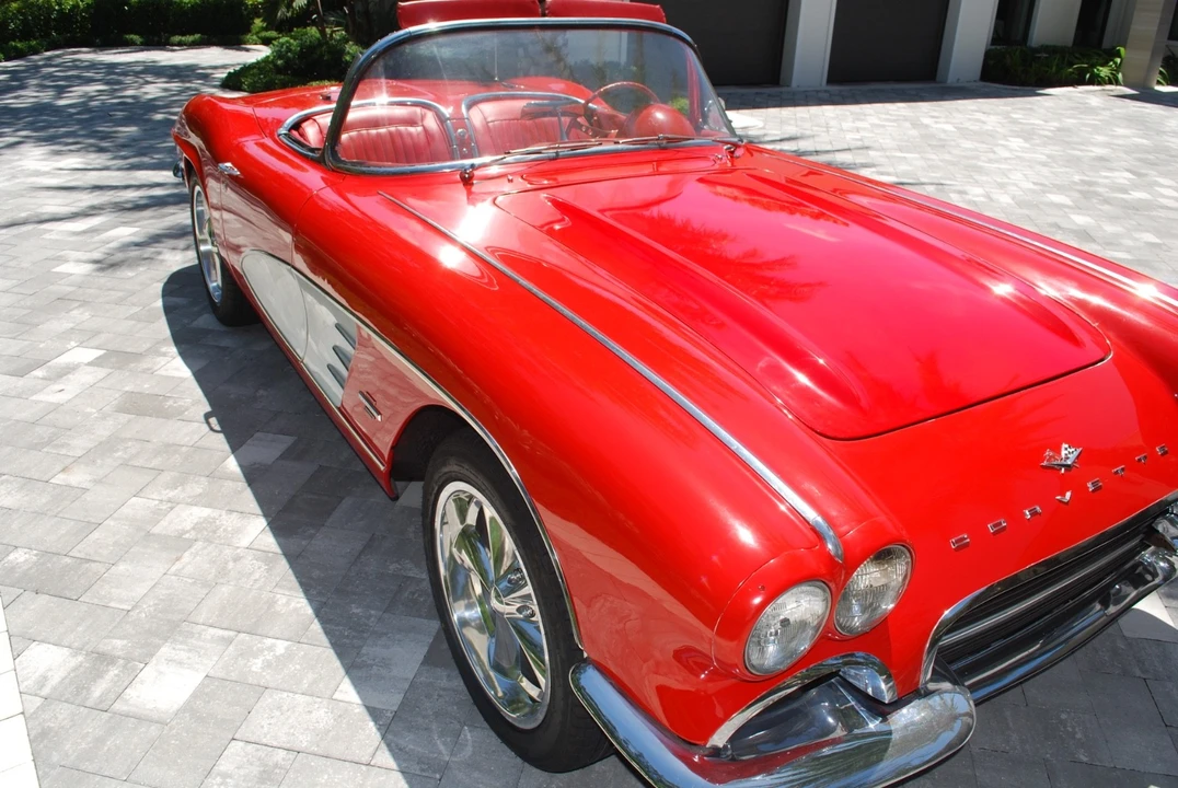 1961 Chevrolet Corvette C1 - Image 4 of 31