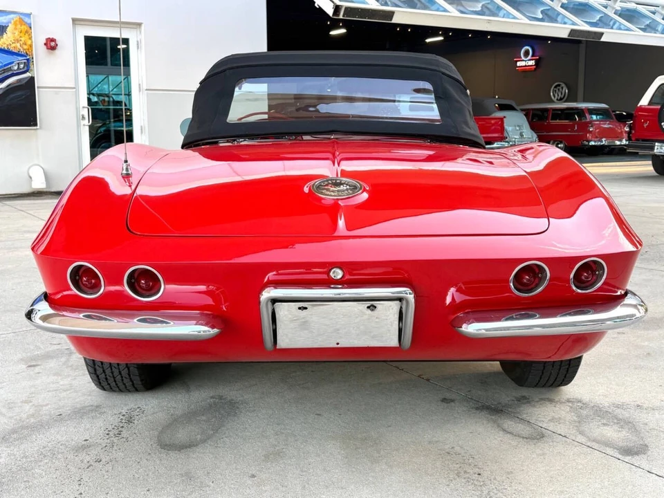 1961 Chevrolet Corvette C1 - Image 22 of 31