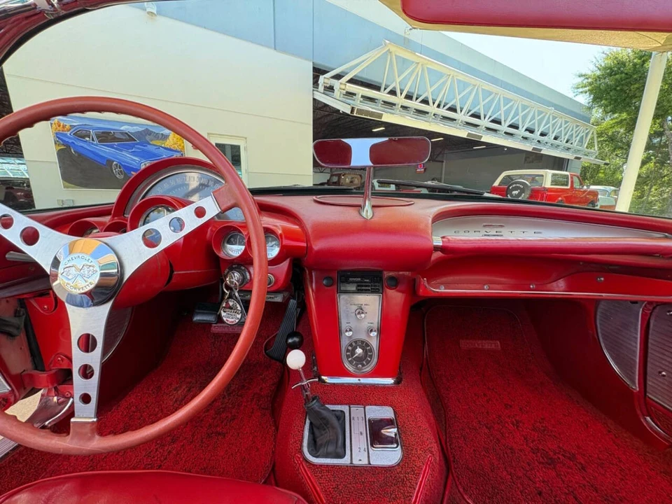 1961 Chevrolet Corvette C1 - Image 31 of 31