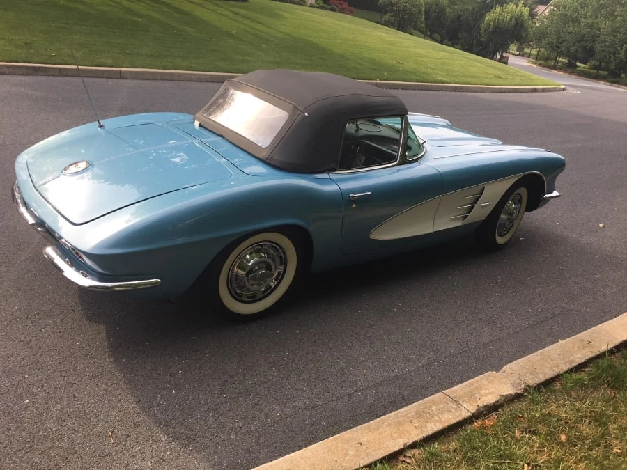 1961 Chevrolet Corvette C1 - Image 7 of 7