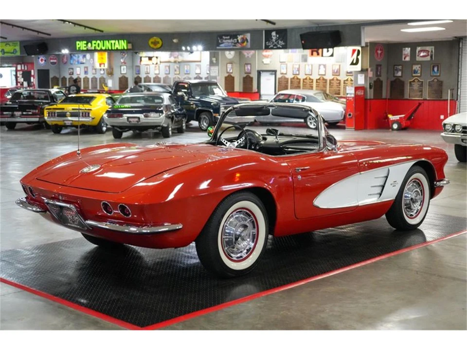 1961 Chevrolet Corvette C1 - Image 6 of 31