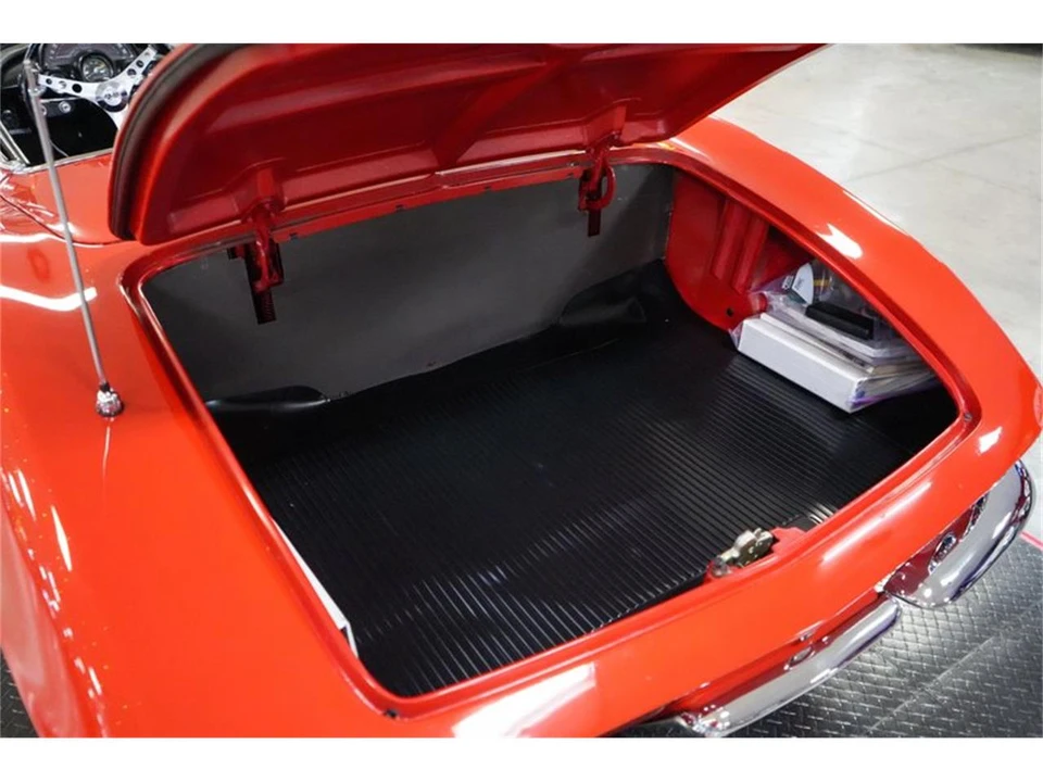 1961 Chevrolet Corvette C1 - Image 25 of 31
