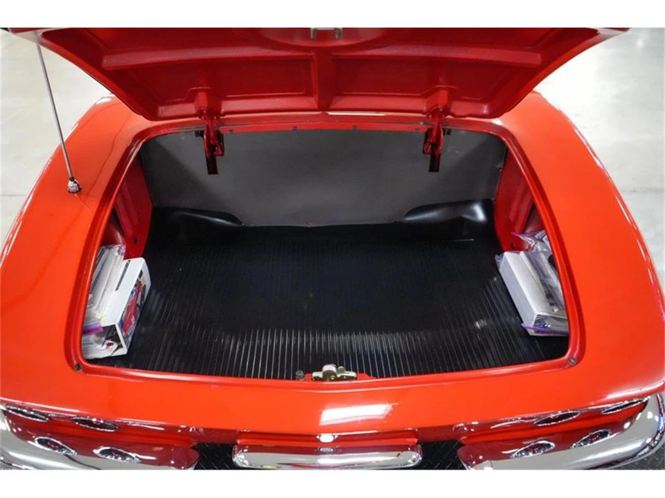 1961 Chevrolet Corvette C1 - Image 26 of 31