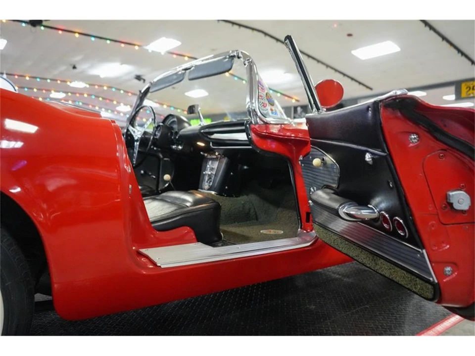 1961 Chevrolet Corvette C1 - Image 20 of 31