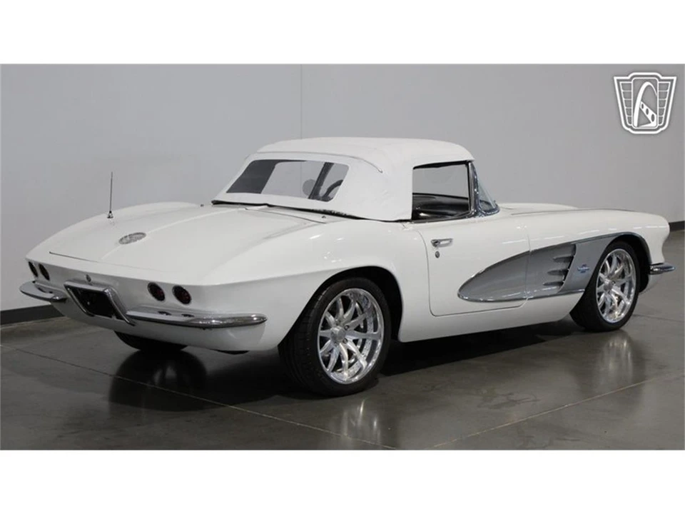 1961 Chevrolet Corvette C1 - Image 31 of 31
