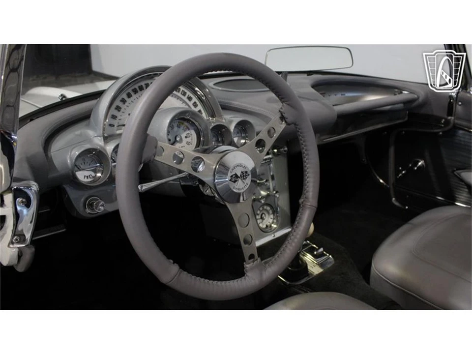 1961 Chevrolet Corvette C1 - Image 11 of 31