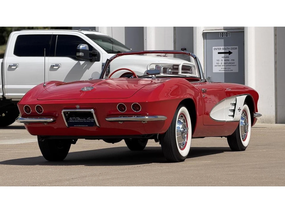 1961 Chevrolet Corvette C1 - Image 18 of 31