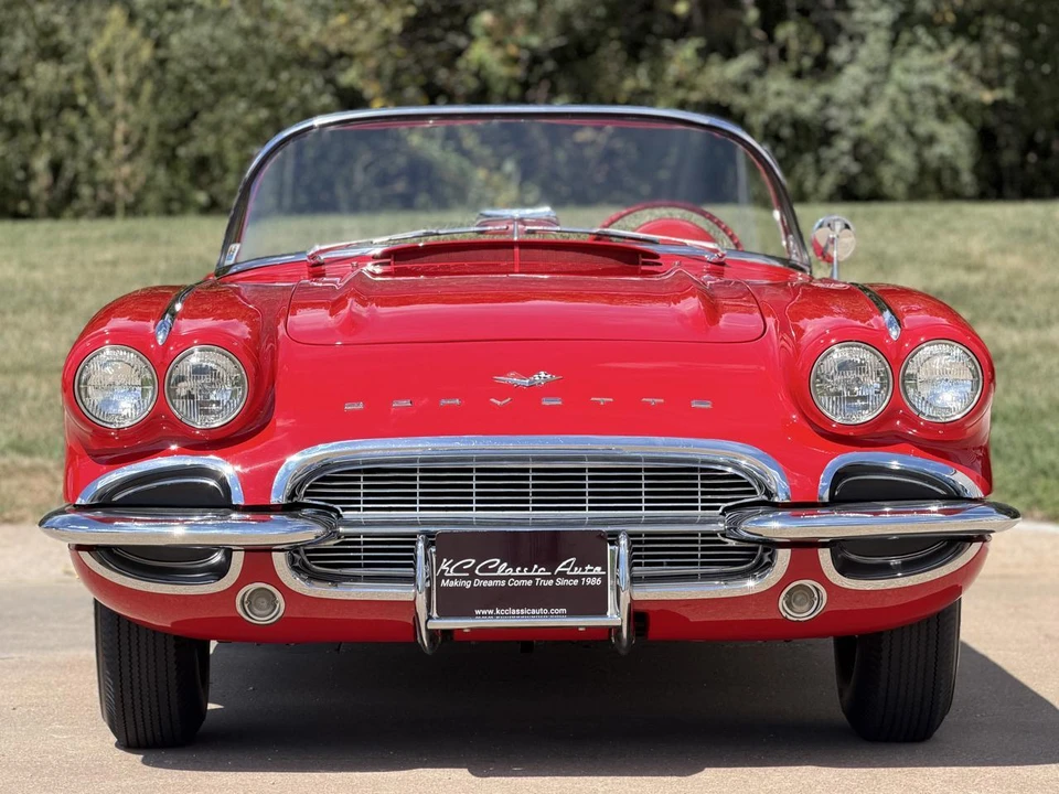 1961 Chevrolet Corvette C1 - Image 30 of 31