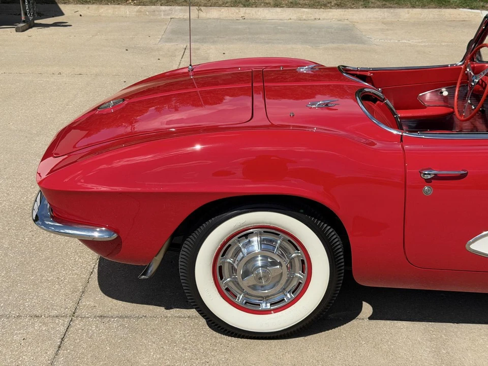 1961 Chevrolet Corvette C1 - Image 20 of 31