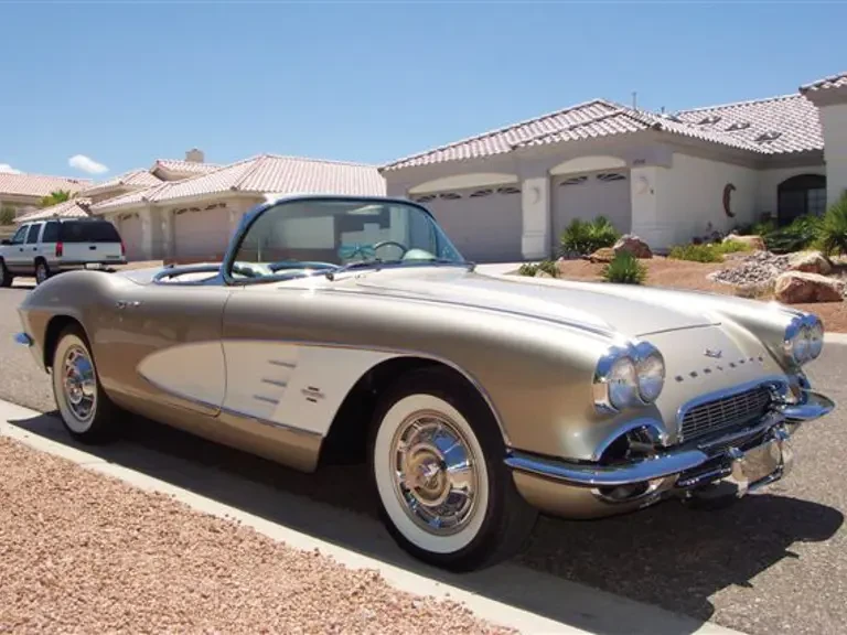1961 Chevrolet Corvette C2 - Image 2 of 2