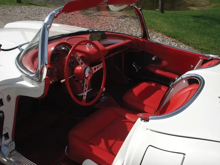 1961 Chevrolet Corvette C1 - Image 5 of 12