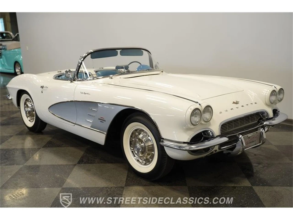 1961 Chevrolet Corvette C1 - Image 17 of 31