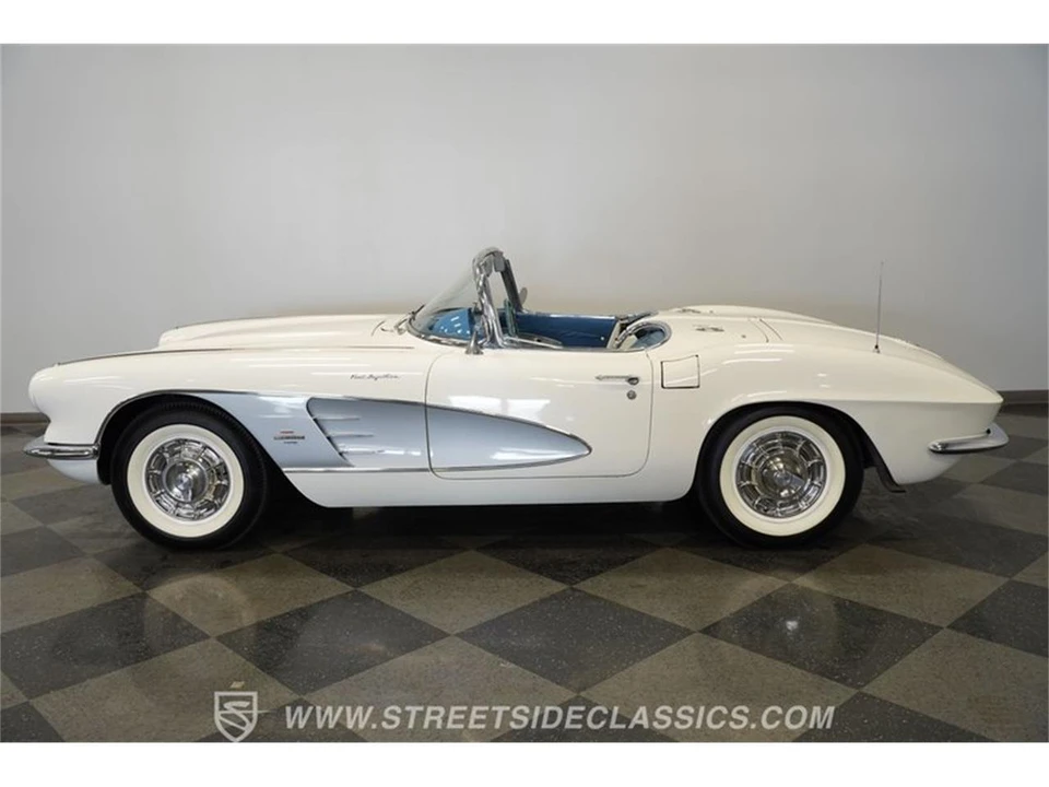 1961 Chevrolet Corvette C1 - Image 2 of 31