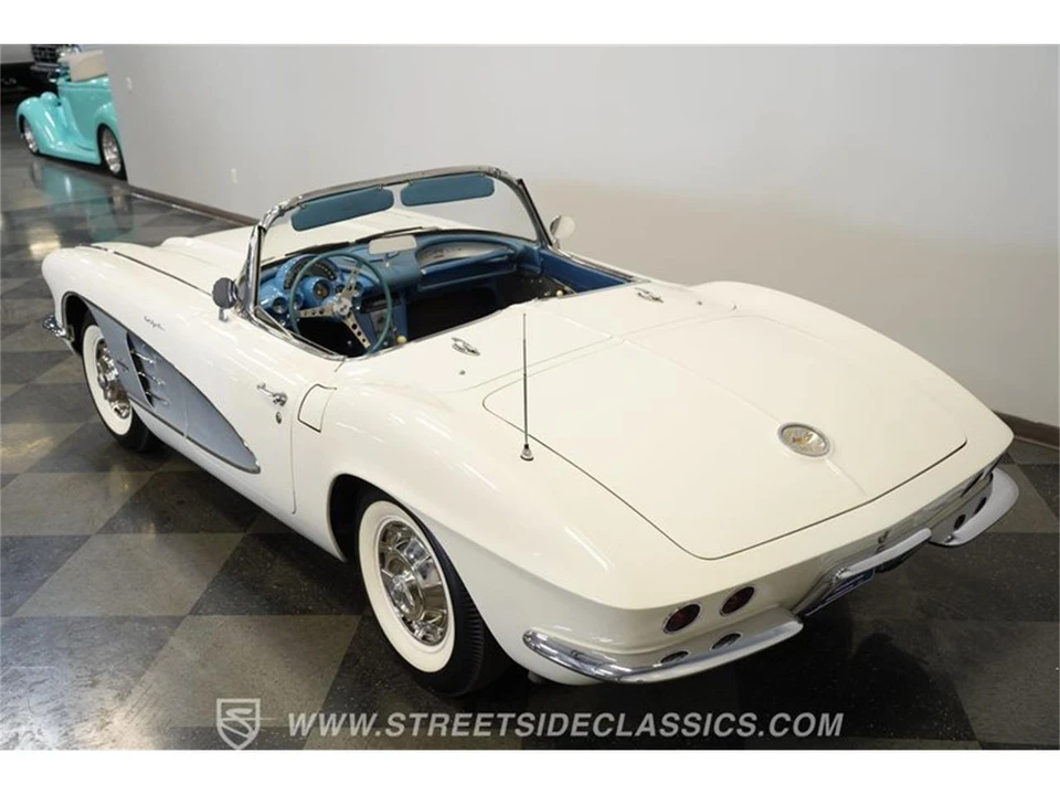 1961 Chevrolet Corvette C1 - Image 27 of 31