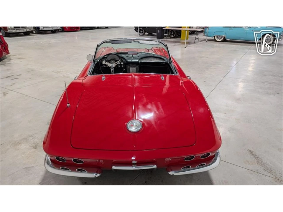 1961 Chevrolet Corvette C1 - Image 11 of 31