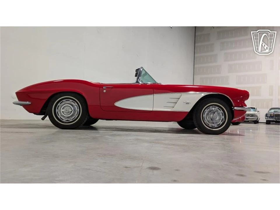 1961 Chevrolet Corvette C1 - Image 19 of 31