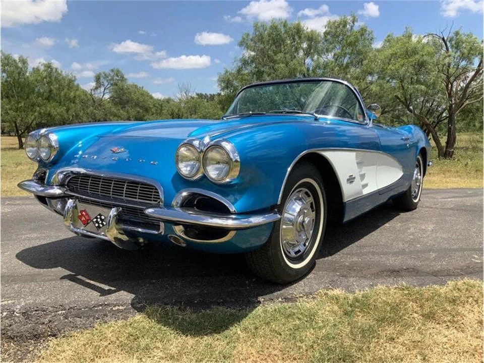 1961 Chevrolet Corvette C1 - Image 13 of 31
