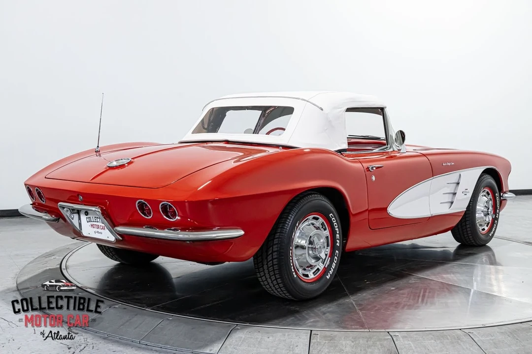 1961 Chevrolet Corvette C1 - Image 12 of 21