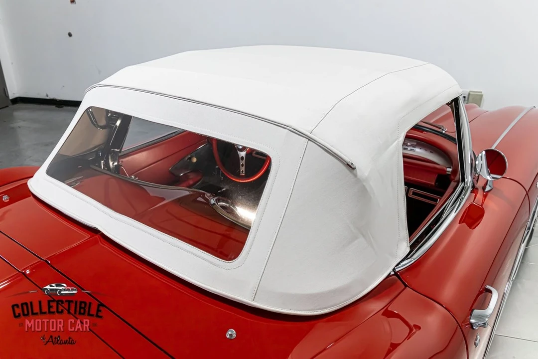 1961 Chevrolet Corvette C1 - Image 16 of 21