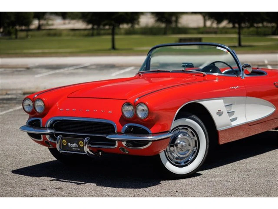 1961 Chevrolet Corvette C1 - Image 16 of 31