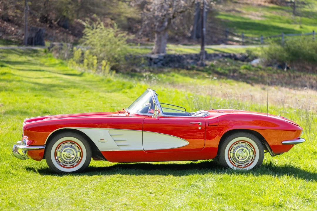 1961 Chevrolet Corvette C1 - Image 11 of 31