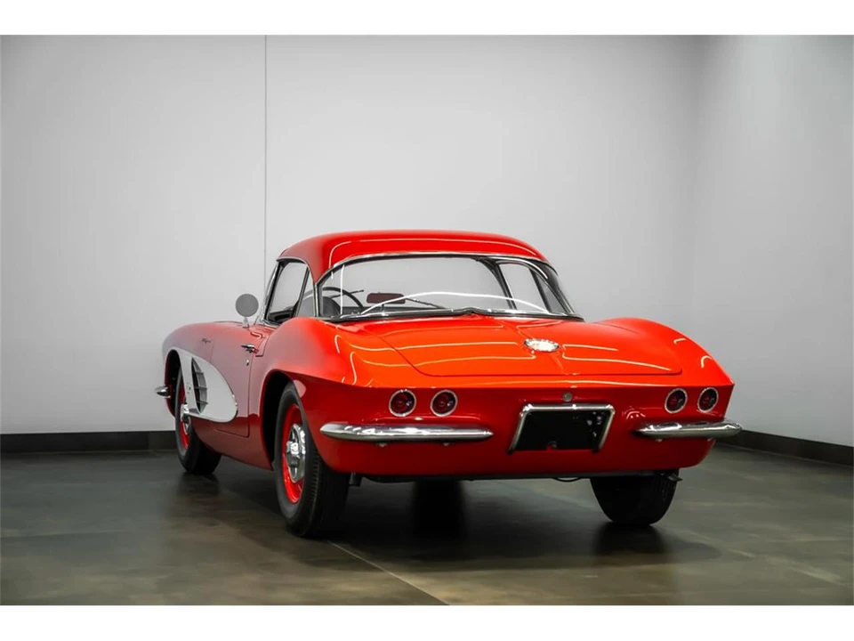 1961 Chevrolet Corvette C1 - Image 7 of 31